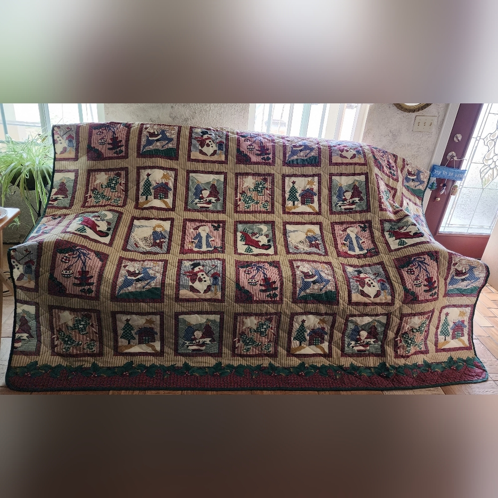 Christmas quilt - Picture 2 of 5